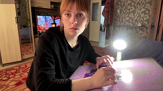 Snapshot of ShonnaTweddle chatting on 05/25/26, 01:28 ShonnaTweddle online show from 05/25/26, 01:28