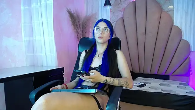 Kyomi Hunt online show from 07/13/26, 02:36
