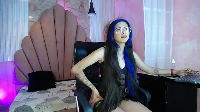 Kyomi Hunt online show from 07/14/26, 02:38