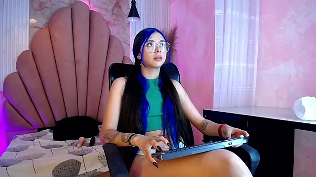 Kyomi Hunt online show from 07/16/26, 03:34