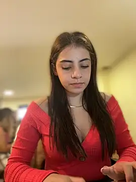 Hanna Cruz  online show from 07/09/26, 04:22