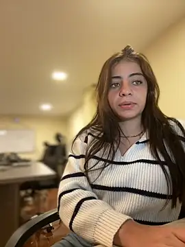 Hanna Cruz  online show from 07/11/26, 02:31
