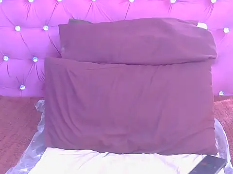 WILD KITTYxXx online show from 06/01/26, 10:39