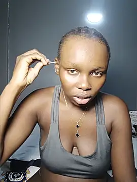 Snapshot of Sexymaurine chatting on 06/07/26, 07:56 Sexymaurine online show from 06/07/26, 07:56