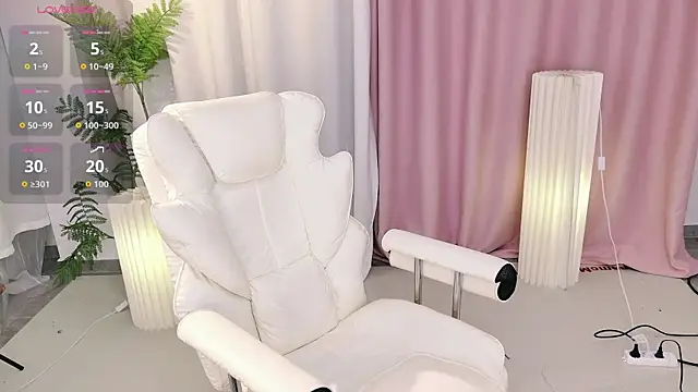 xiaojiu-baobei online show from 06/12/26, 05:23