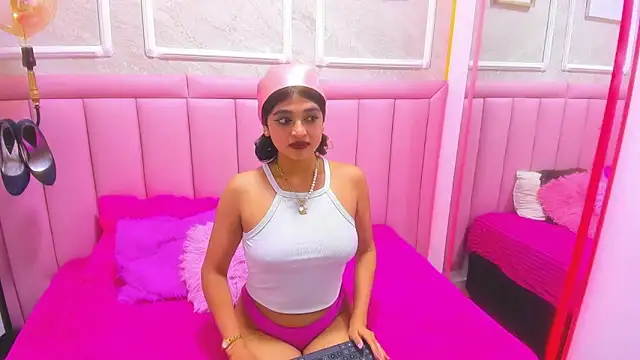 velvet girll online show from 07/02/26, 03:45