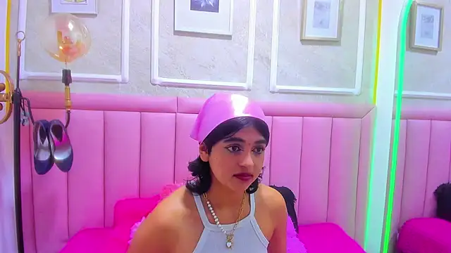 velvet girll online show from 07/09/26, 02:54