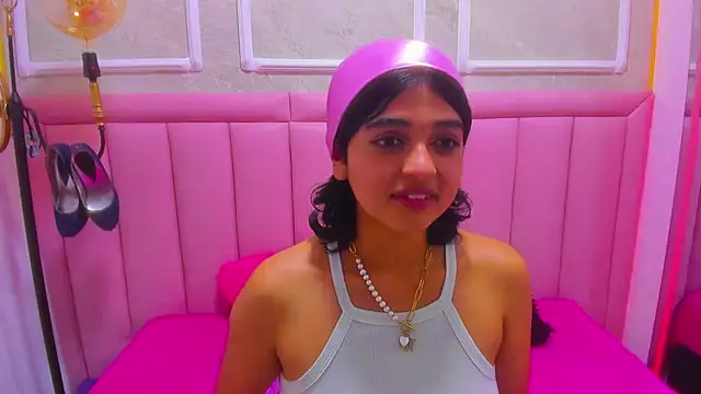 velvet girll online show from 07/10/26, 03:00