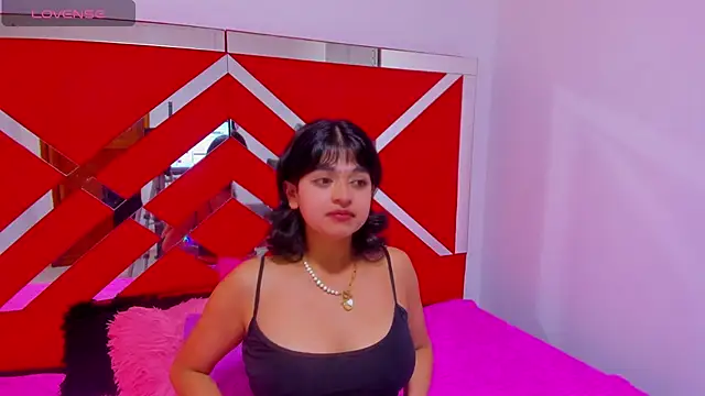velvet girll online show from 07/28/26, 04:16