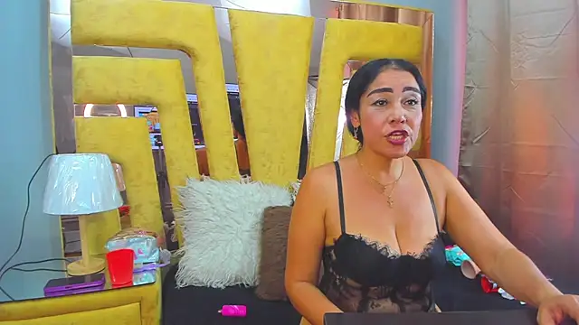 VikyThomsonn online show from 07/28/26, 03:21