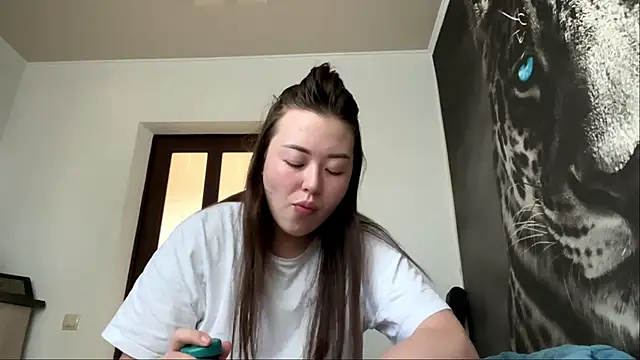 ChelsieThuman online show from 06/08/26, 02:01