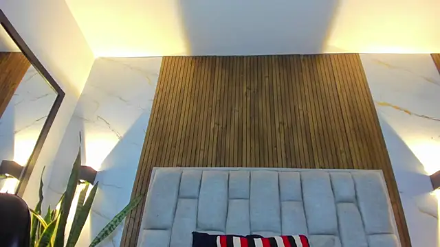 Ivy grayy  online show from 07/23/26, 07:23