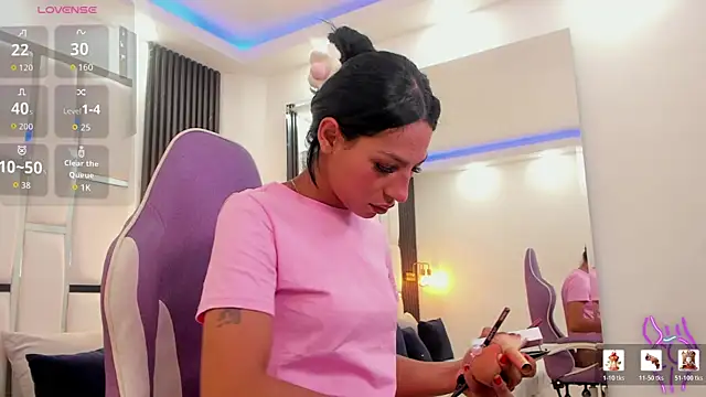 Snapshot of Maia_Clark520 chatting on 06/17/26, 06:20 Maia Clark520 online show from 06/17/26, 06:20
