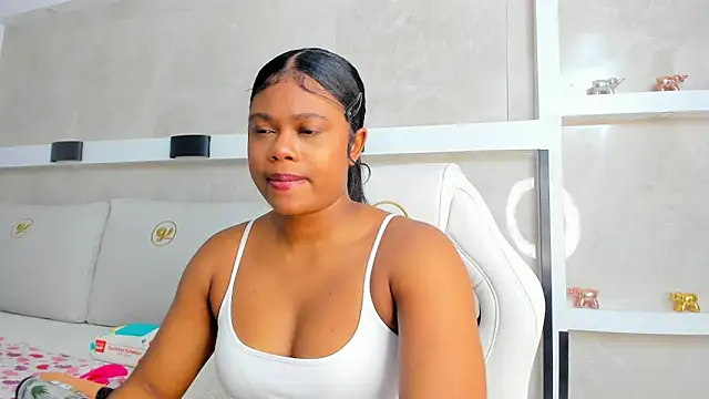 juliana smithh online show from 06/01/26, 02:46