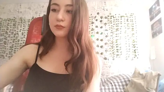 Snapshot of Pollykiss chatting on 06/16/26, 10:18 Pollykiss online show from 06/16/26, 10:18