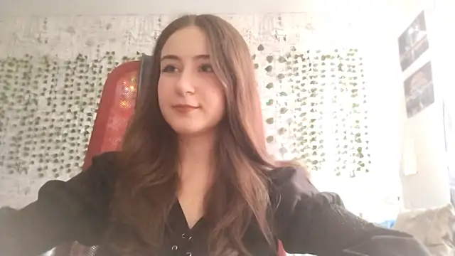Snapshot of Pollykiss chatting on 06/19/26, 09:57 Pollykiss online show from 06/19/26, 09:57
