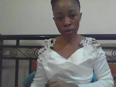 Snapshot of bubble_candi chatting on 06/06/26, 06:23 bubble candi online show from 06/06/26, 06:23