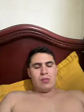 Snapshot of Chepe0302 chatting on 06/25/26, 04:56 Chepe0302 online show from 06/25/26, 04:56