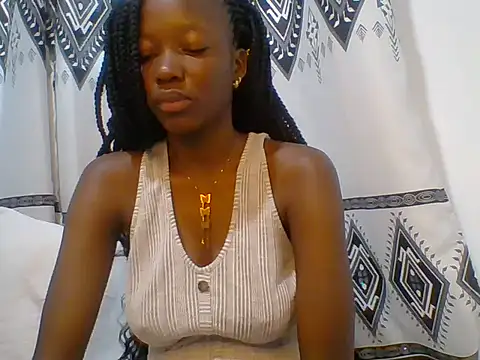 Shania loveer online show from 07/16/26, 08:20