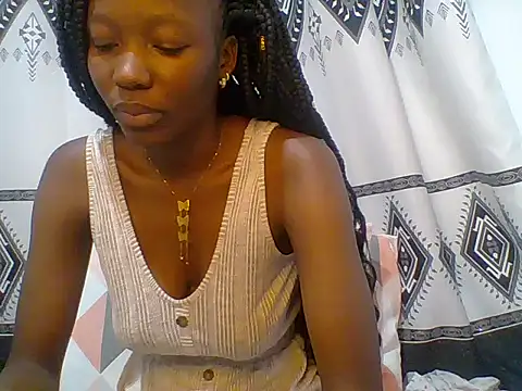 Shania loveer online show from 07/18/26, 10:35
