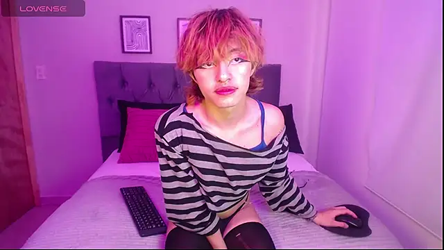 Snapshot of venus_999 chatting on 07/22/26, 10:12 venus 999 online show from 07/22/26, 10:12