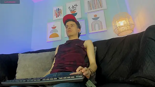 kevinn bluee online show from 06/02/26, 02:46