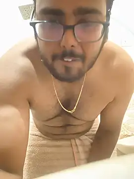 Sexyboyforyou33 online show from 07/05/26, 07:21