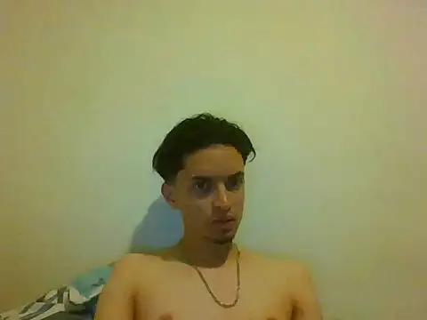 Snapshot of Pier_Paolo_Pasoliny chatting on 06/10/26, 04:23 Pier Paolo Pasoliny online show from 06/10/26, 04:23