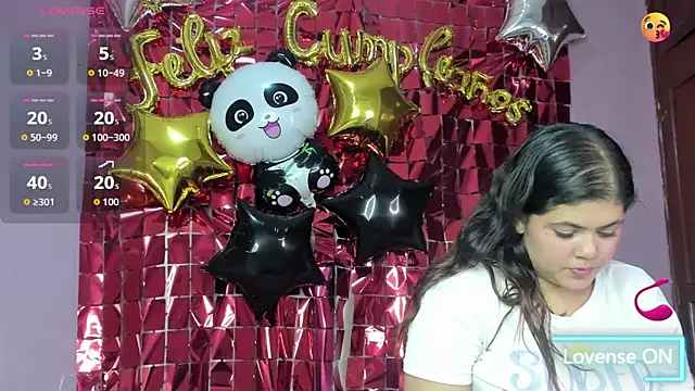 Snapshot of ORIANNA_21 chatting on 06/09/26, 09:15 ORIANNA 21 online show from 06/09/26, 09:15