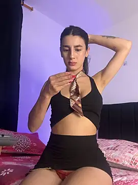 Daniela Medina online show from 06/10/26, 01:50