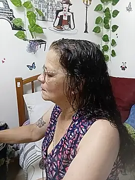 katrinna  online show from 05/25/26, 11:44