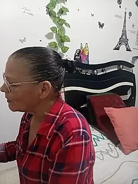 katrinna  online show from 06/13/26, 11:24