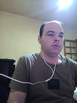 Snapshot of Safado700 chatting on 06/02/26, 12:56 Safado700 online show from 06/02/26, 12:56
