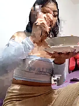 Perla-stone1 online show from 06/03/26, 10:59