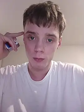 Snapshot of Gaarty chatting on 06/09/26, 12:33 Gaarty online show from 06/09/26, 12:33