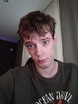 Snapshot of Gaarty chatting on 07/20/26, 12:36 Gaarty online show from 07/20/26, 12:36