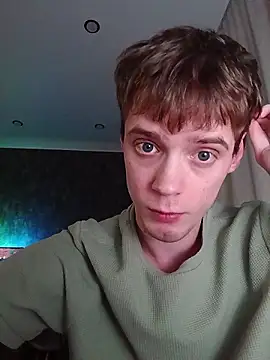 Snapshot of Gaarty chatting on 07/20/26, 09:39 Gaarty online show from 07/20/26, 09:39