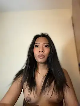 hugecock tamira online show from 07/06/26, 01:24