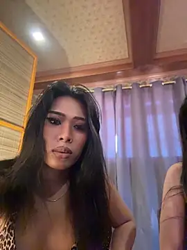 hugecock tamira online show from 07/15/26, 02:39