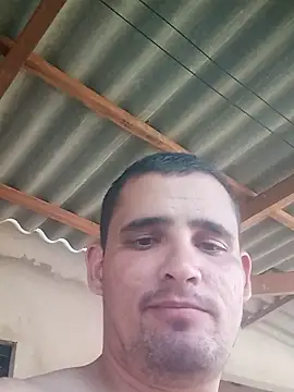 Snapshot of Marcosgay chatting on 06/20/26, 08:22 Marcosgay online show from 06/20/26, 08:22