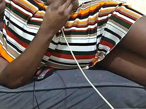 DripDiva online show from 06/18/26, 09:19