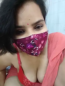 Snapshot of shalini_gupta05 chatting on 06/01/26, 10:06 shalini gupta05 online show from 06/01/26, 10:06