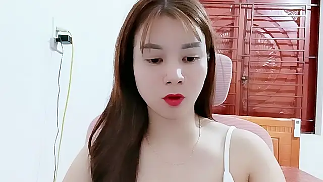 Snapshot of Micky-love chatting on 07/27/26, 04:30 Micky-love online show from 07/27/26, 04:30