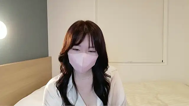Snapshot of Maimai125 chatting on 06/14/26, 12:18 Maimai125 online show from 06/14/26, 12:18