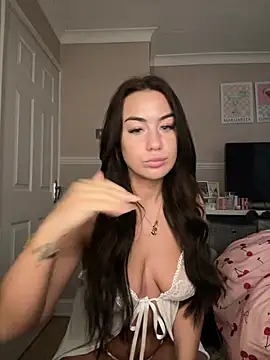 Lilywellsx online show from 06/09/26, 12:06