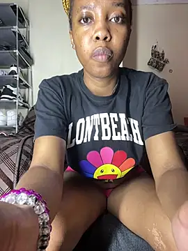 Sweet Linah1 online show from 06/25/26, 02:32