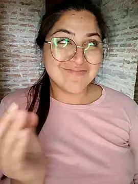 Snapshot of morena95_ chatting on 06/02/26, 07:49 morena95 online show from 06/02/26, 07:49