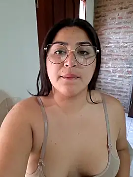 Snapshot of morena95_ chatting on 06/06/26, 08:24 morena95 online show from 06/06/26, 08:24