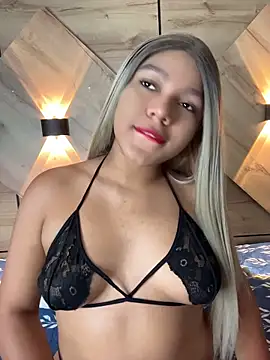 MiaBlonde1 online show from 07/17/26, 11:06