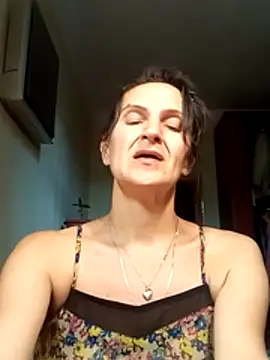 Alene Lorrie online show from 07/08/26, 12:31